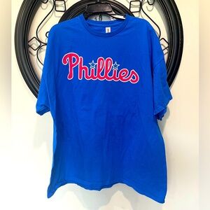 Philadelphia Phillies 2xl 100%cotton Tshirt Bohm 28 on back Phillies logo front
